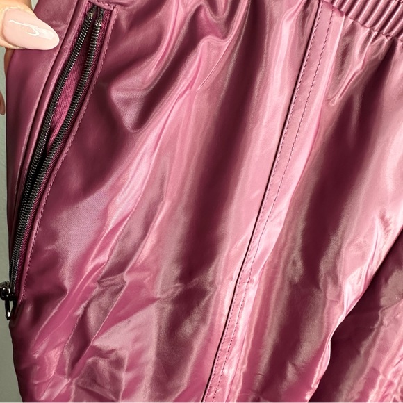 Victoria’s Secret Sport Joggers Vinyl Shiny Faux Leather Maroon XS Extra Small - Picture 7 of 11
